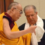 Long Beach Mayor Bob Foster greeting His Holiness the Dalai Lama