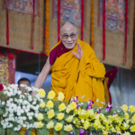 His Holiness the Dalai Lama arriving at the teaching site in Sarnath, Varanasi (India) 