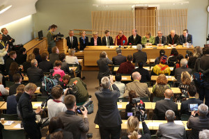 His Holiness the Dalai Lama meeting with members of the Norwegian Parliamentary Group for Tibet at the Norwegian Parliament in Oslo, Norway on May 9, 2014. Photo/Duy Anh Pham